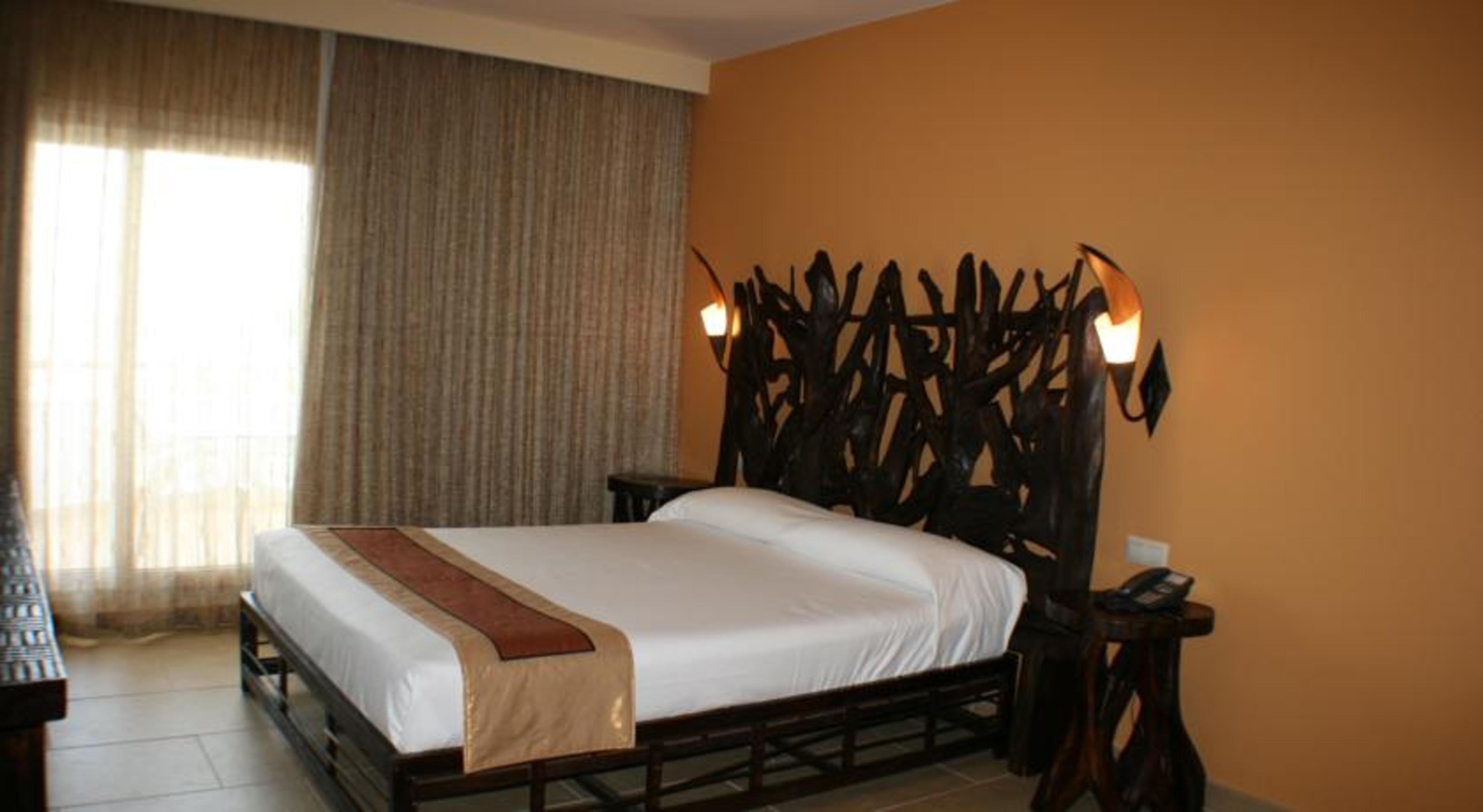El Cortijo De Zahara By Qhotels Zahara de los Atunes Extérieur photo