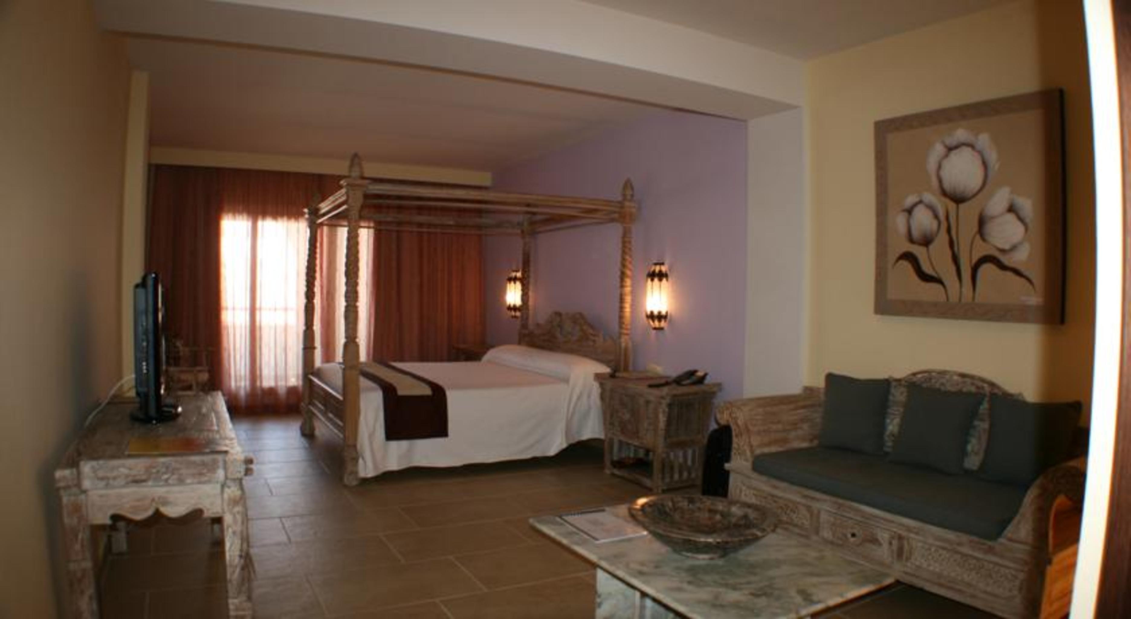 El Cortijo De Zahara By Qhotels Zahara de los Atunes Extérieur photo